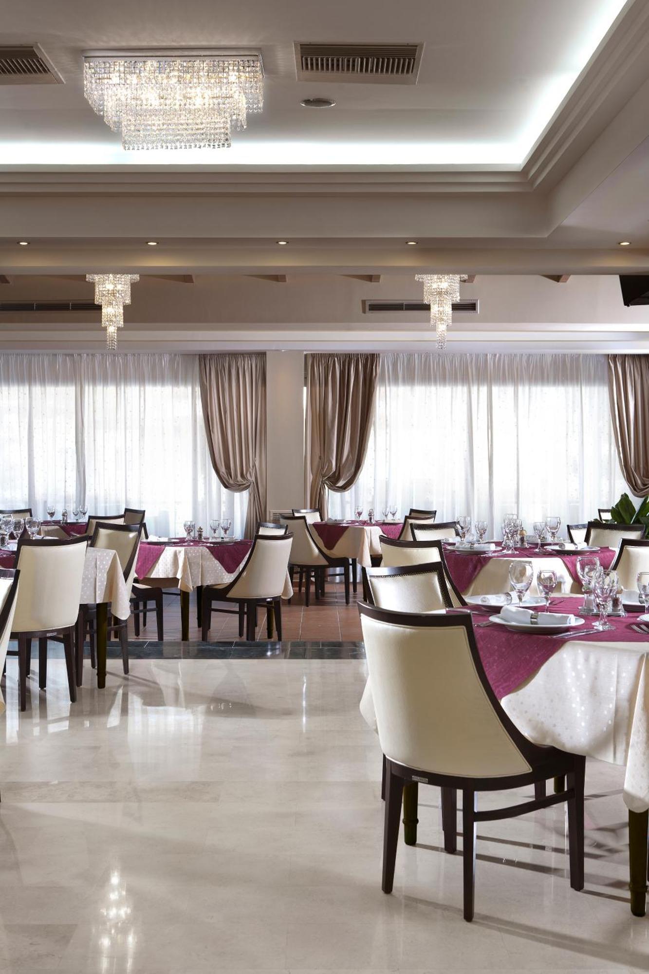 Olympia Golden Beach Resort & Spa Kastro-Kyllini 외부 사진