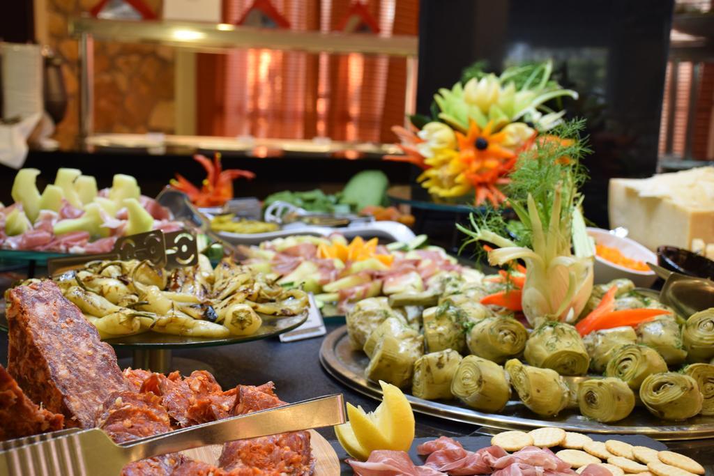 Olympia Golden Beach Resort & Spa Kastro-Kyllini 외부 사진